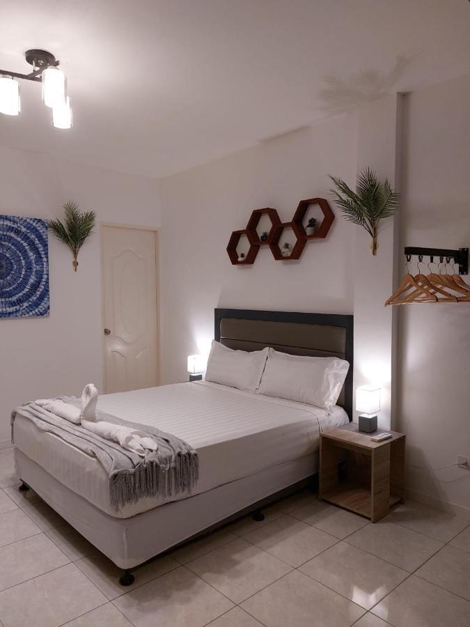 Bonsai Jacuzzi Suites Đảo Đảo Panglao Ngoại thất bức ảnh