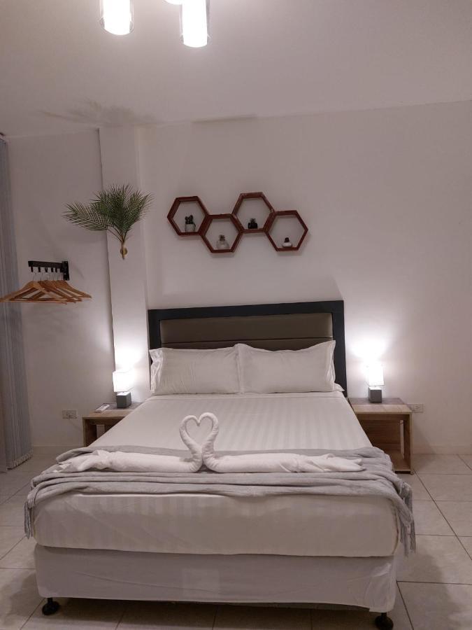 Bonsai Jacuzzi Suites Đảo Đảo Panglao Ngoại thất bức ảnh