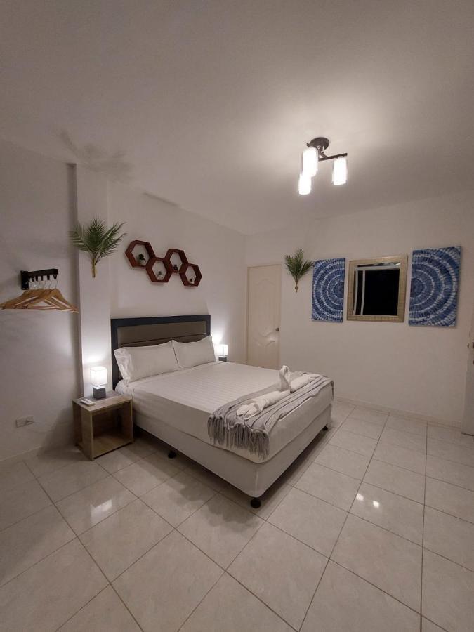 Bonsai Jacuzzi Suites Đảo Đảo Panglao Ngoại thất bức ảnh