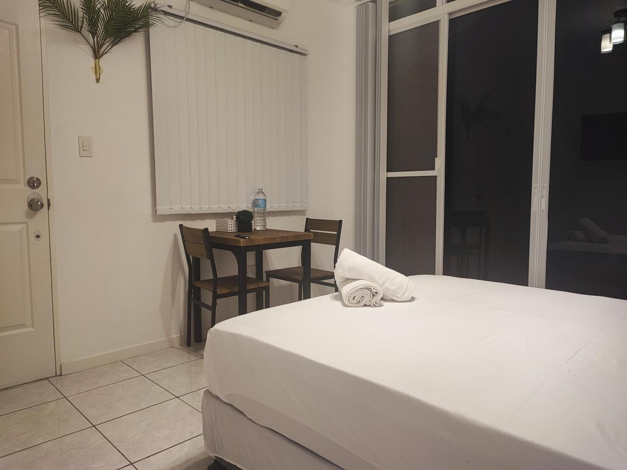 Bonsai Jacuzzi Suites Đảo Đảo Panglao Ngoại thất bức ảnh